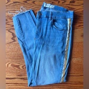 Garage High-Rise Jeans